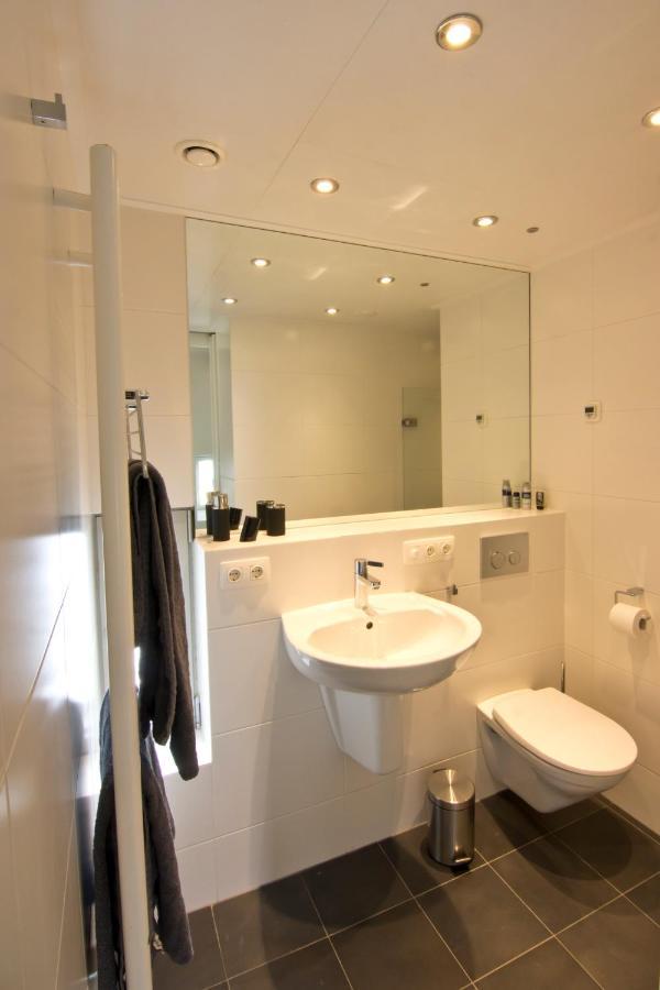 B&B Pompgebouw Aan De Rijn Tolkamer 외부 사진