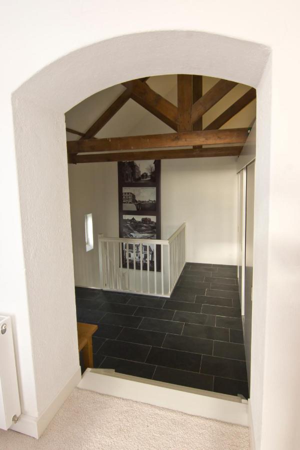 B&B Pompgebouw Aan De Rijn Tolkamer 외부 사진
